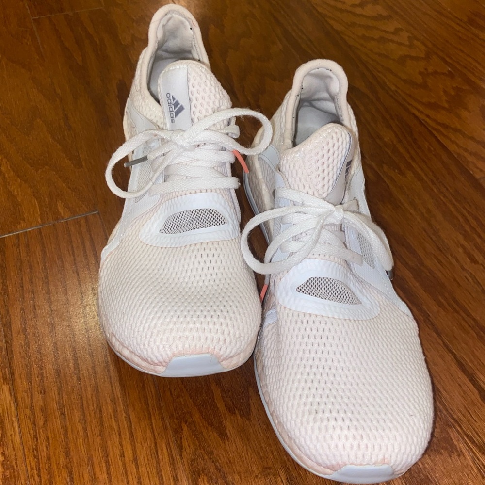Adidas boost tennis shoes